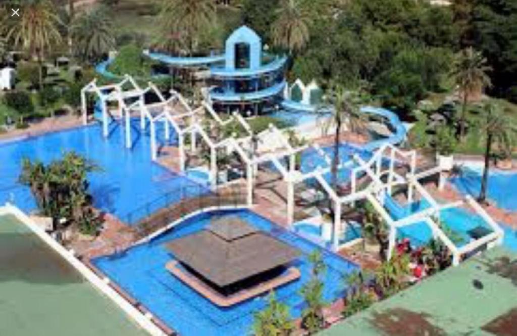 Benal Beach 贝纳尔马德纳 外观 照片